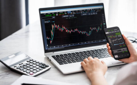 Everything a Beginner Needs to Know About Forex Trading